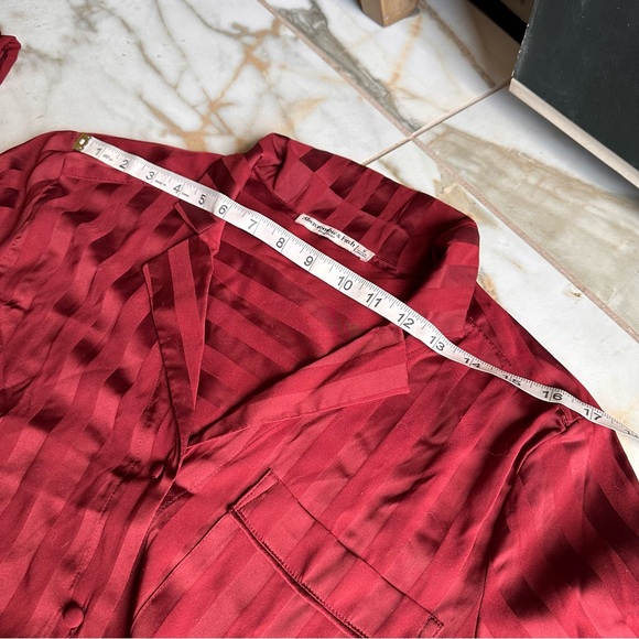 Abercrombie & Fitch Burgundy Red Striped Pajama Set Button Up Top and Pants - Picture 4 of 10